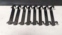 Title card hinge (set of 8)